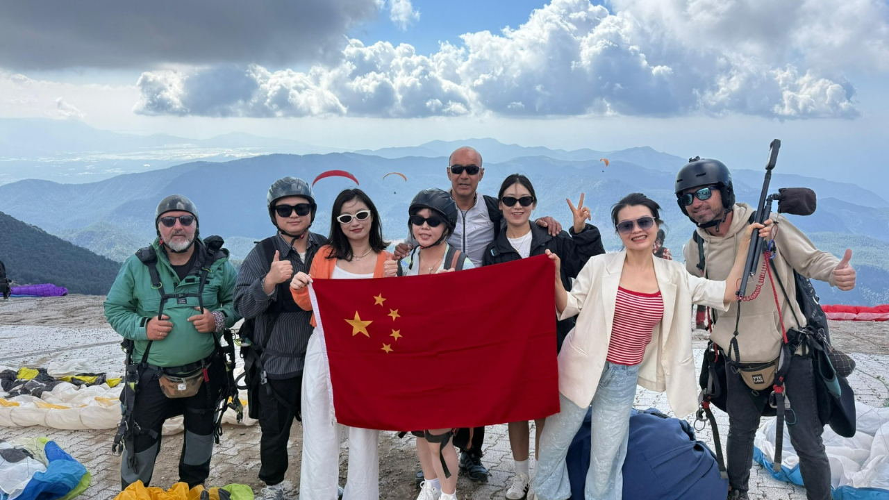 Ölüdeniz’e Çinli Turistler Akın Etti