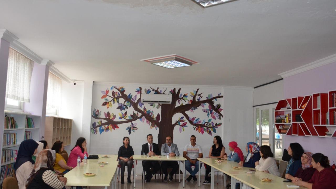 “AİLEMLE EĞİTİM YOLCULUĞUM” ETKİNLİĞİ GERÇEKLEŞTİRİLDİ