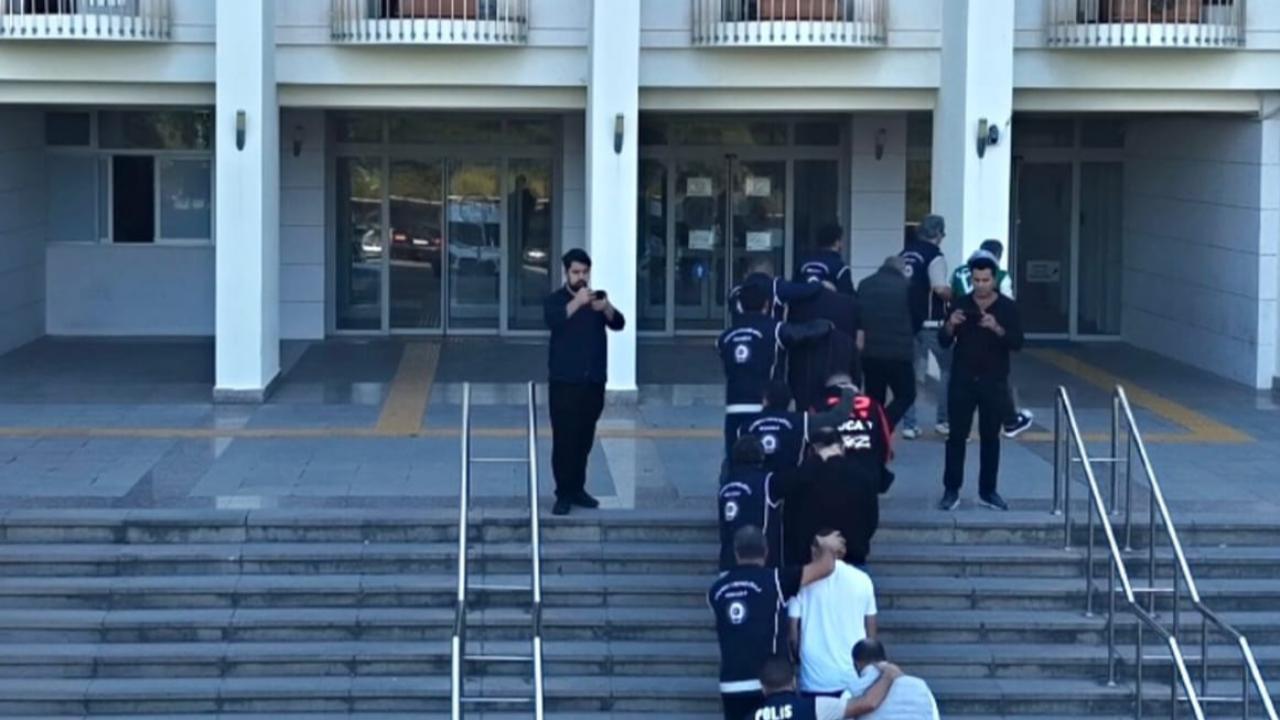 BODRUM AÇIKLARINDA TEKNE FACİASI İLE İLGİLİ YENİ GELİŞME 17 ŞÜPHELİ YAKALANDI