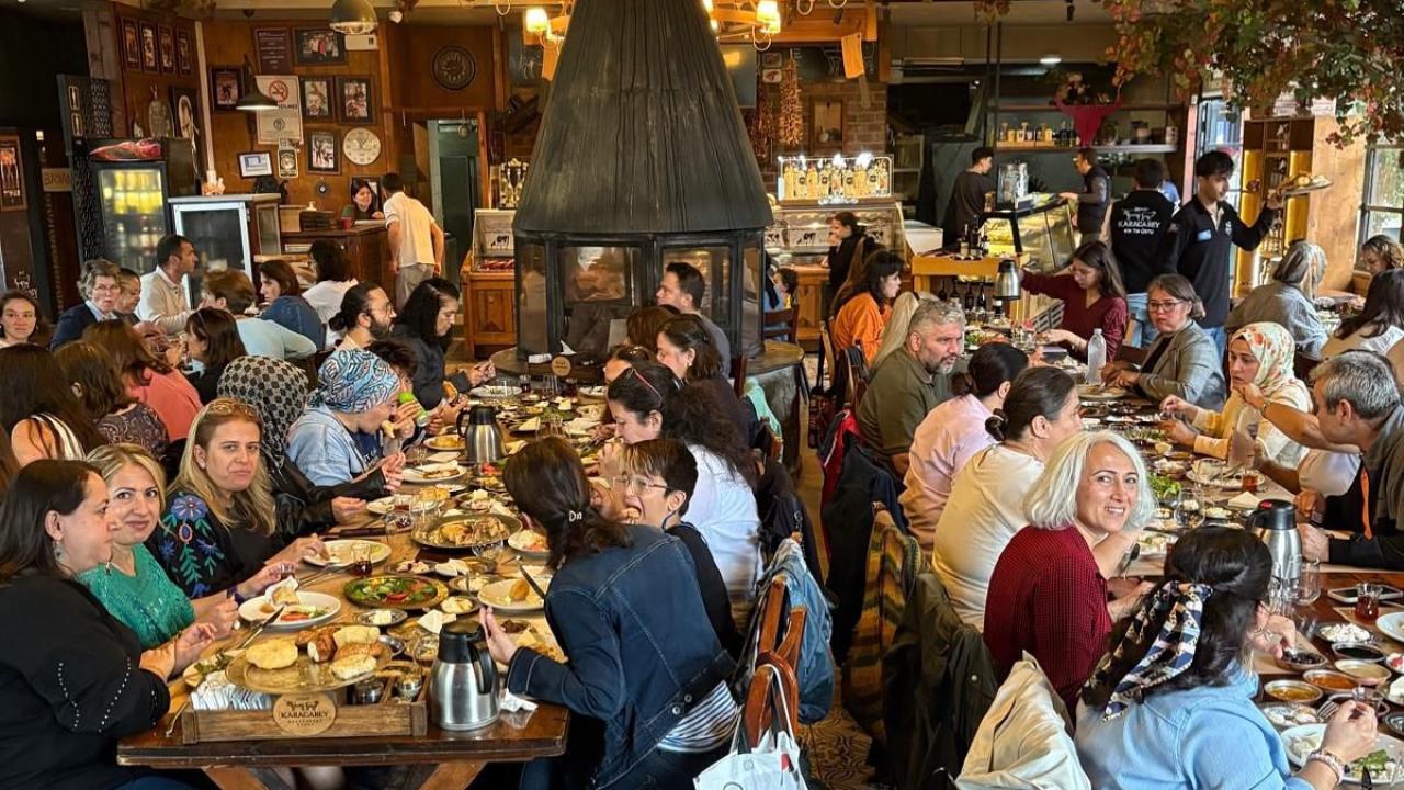 FETHİYE DEVLET HASTANESİ’NDEN EKİP RUHUNU GÜÇLENDİREN ETKİNLİK