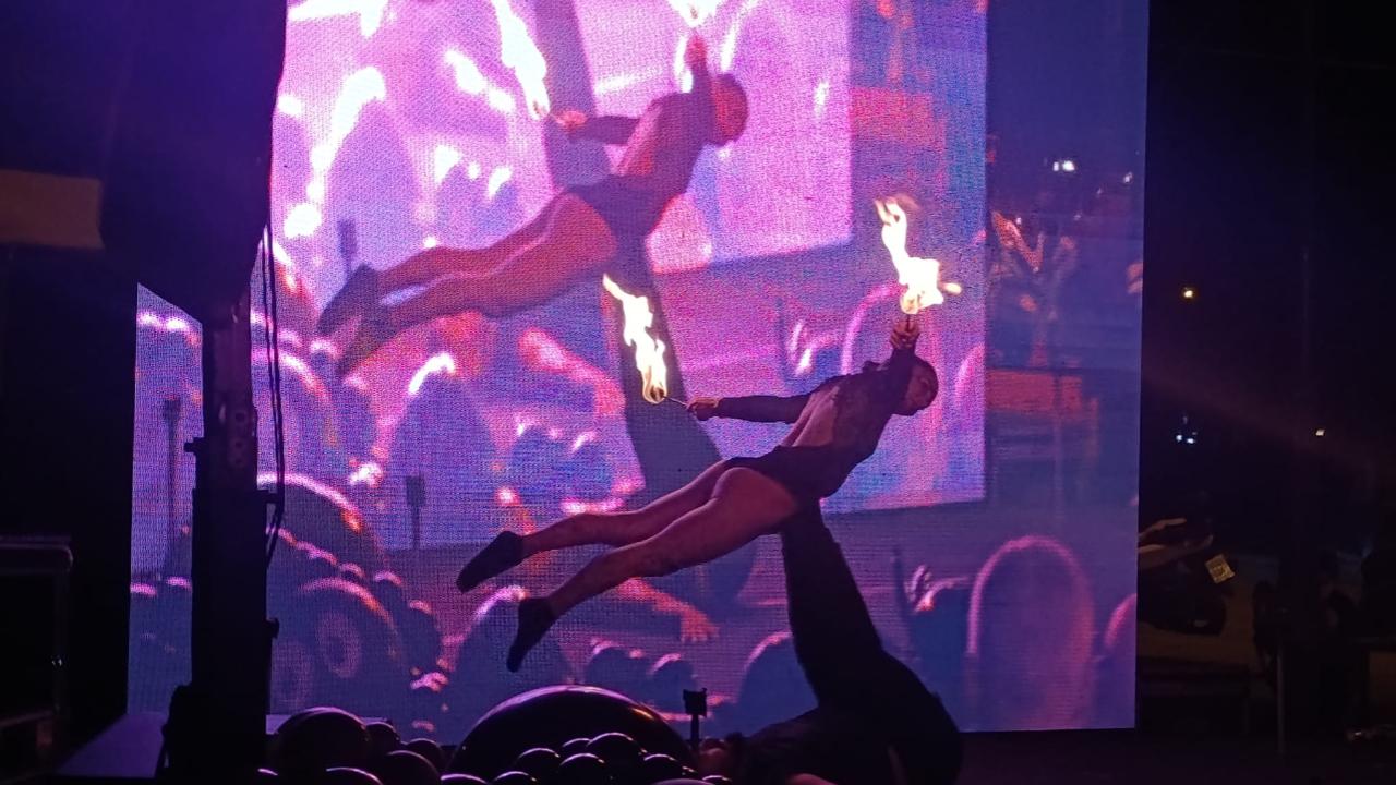 HİSARÖNÜ’NDE YAZA VEDA COŞKUSU