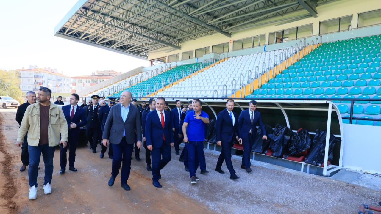 MUĞLA ATATÜRK STADYUMU YENİLENEN BATI TRİBÜNÜ İLE HİZMETE AÇILDI