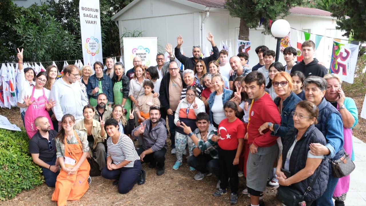 Nesillerce Umut ve Dayanışma: Maximiles Black The Bodrum Cup’ta Yarış Bayrakları Özel Ellerle Renklendi