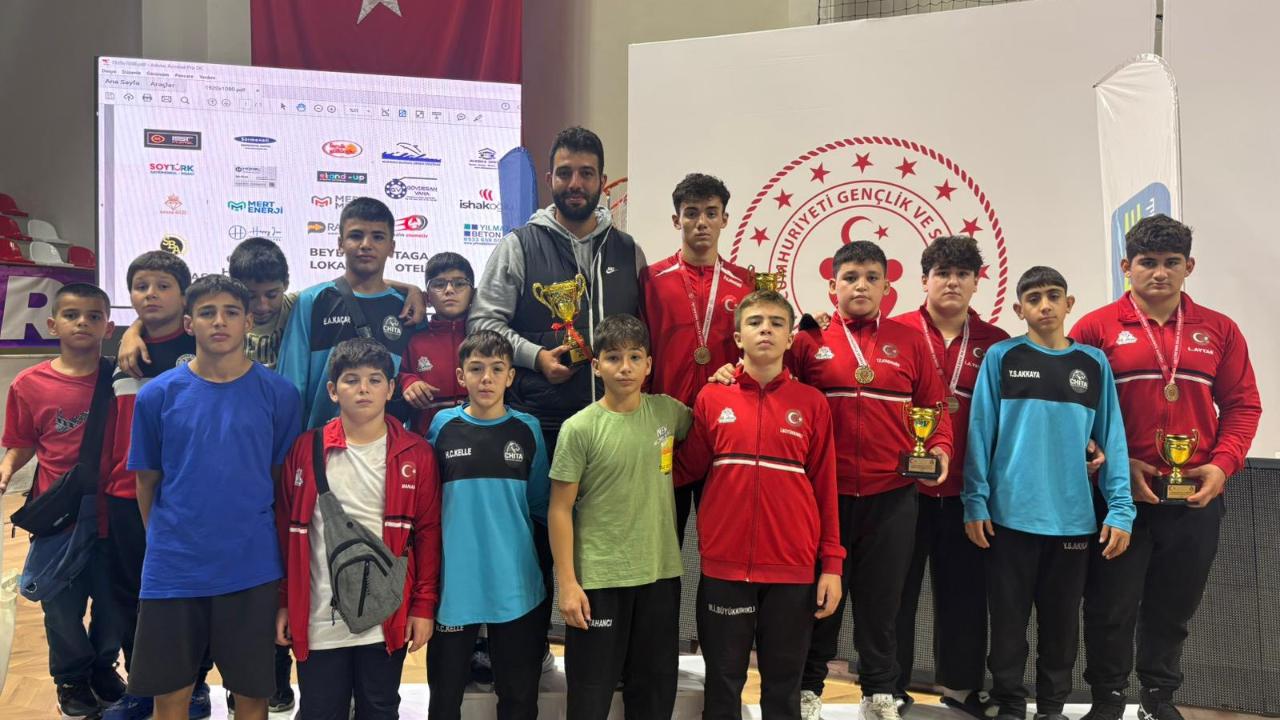 6 ÜLKEDEN 300 SPORCU ARASINDA FETHİYE RÜZGÂRI ESTİ!