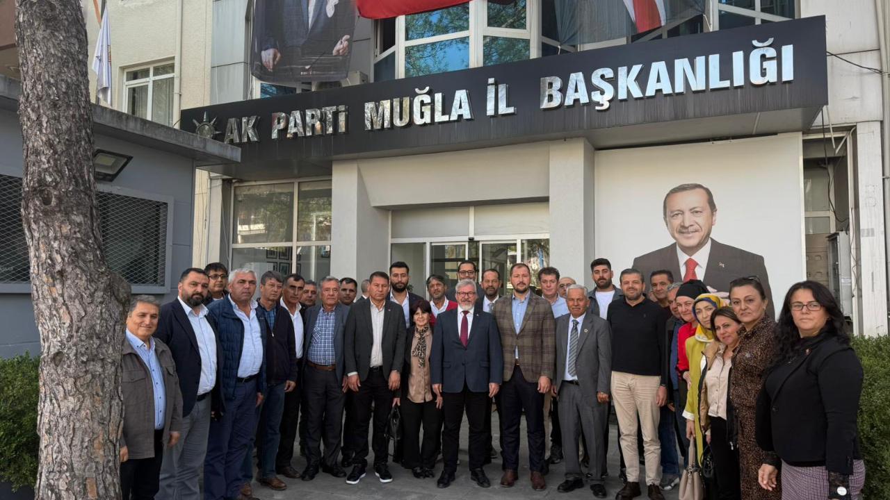 AK PARTİ FETHİYE TEŞKİLATINDAN İL BAŞKANI CENGİZHAN GÜNGÖR’E HAYIRLI OLSUN ZİYARETİ
