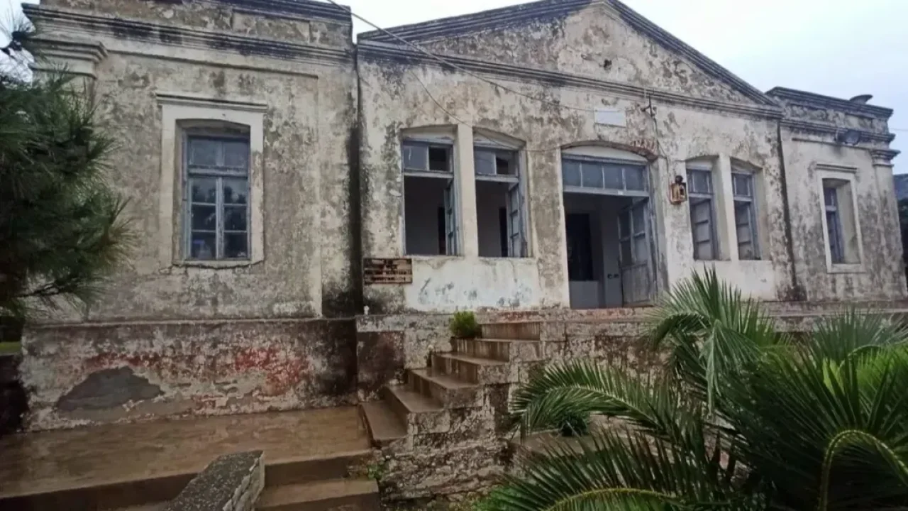 Datça’da 1926 Yapımı Cumalı İlkokulu İçin Restorasyon Süreci Başlıyor