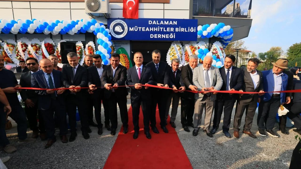 MUĞLA VALİSİ DR. İDRİS AKBIYIK, DALAMAN MÜTEAHHİTLER BİRLİĞİ DERNEĞİ’NİN AÇILIŞINA KATILDI