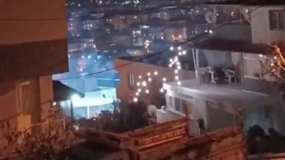 Elektrik Direğinde Çıkan Alevler Balkonlara Kadar Ulaştı