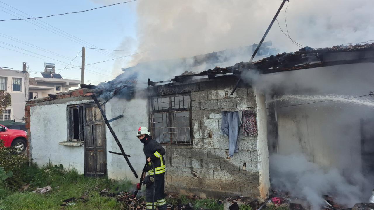 Fethiye’de Evde Yangın: 1 Kişi Yaralandı