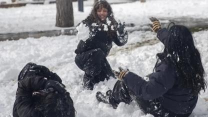 Kar ve Fırtına Türkiye’yi Vurdu: Çok Sayıda İlde Eğitime Ara Verildi