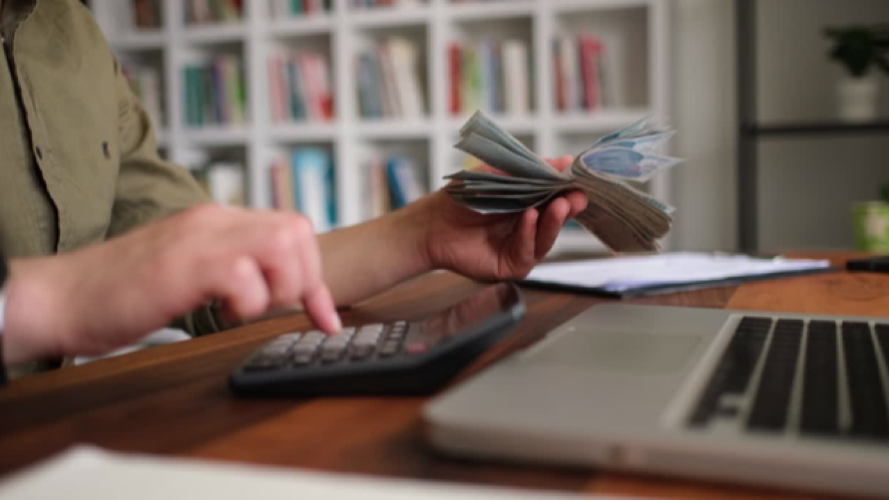 Memur ve emeklinin 5 aylık zam oranı belli oldu