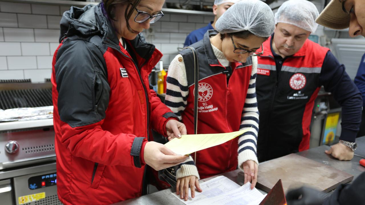 Muğla’da Yılbaşı Öncesi Gıda Denetimleri Artırıldı