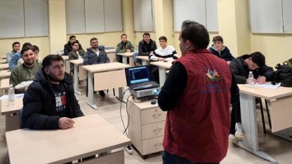 Gençlik ve Spor Bakanlığı'nın gençlik projeleri Menteşe’de öğrencilere anlatıldı