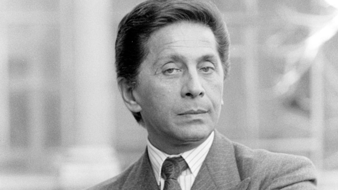 İtalyan moda tasarımcısı Valentino Garavani 93 yaşında hayatını kaybetti