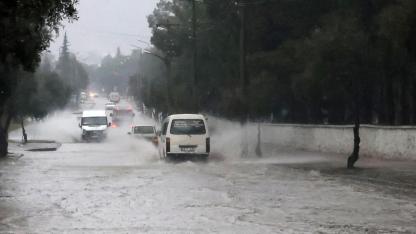 Muğla’da sağanak yağış etkili oluyor
