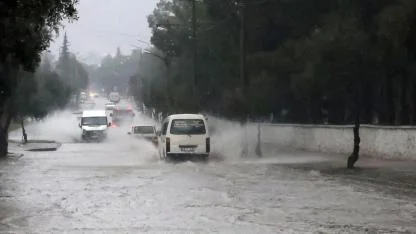 Muğla’da sağanak yağış etkili oluyor