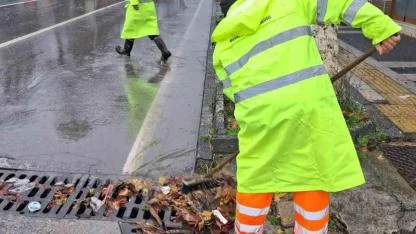 MUSKİ Ekipleri Sağanak Yağışa Karşı 24 Saat Sahada