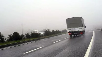 Sakar rampasında yoğun sis: Görüş mesafesi 5 metreye düştü