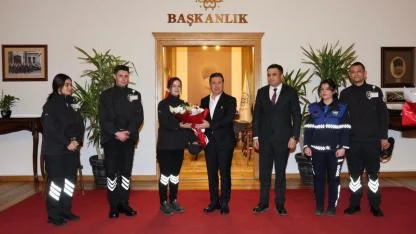 Uyuşturucuya Geçit Vermeyen Ekibe Başkan Aras’tan Ödül