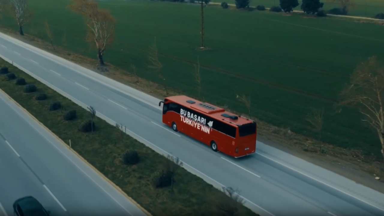 Bakan Kurum’dan “Bu Başarı Türkiye’nin” paylaşımı: Asrın İnşa Seferberliği Anlatıldı