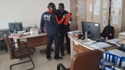 Kimyasal maddeden etkilen 4 personel taburcu edildi