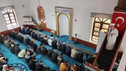 Köyceğiz’de deprem şehitleri için dua ve lokma hayrı yapıldı