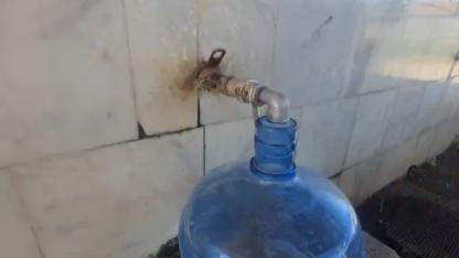 Milas Kafaca’da Su Çilesi: Dağ Kaynağı Var Ama Damacana 1 Saatte Doluyor!