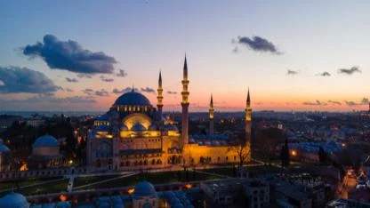 Mübarek Ramazan ayı başlıyor... İlk teravih bu akşam, ilk sahur gece yapılacak