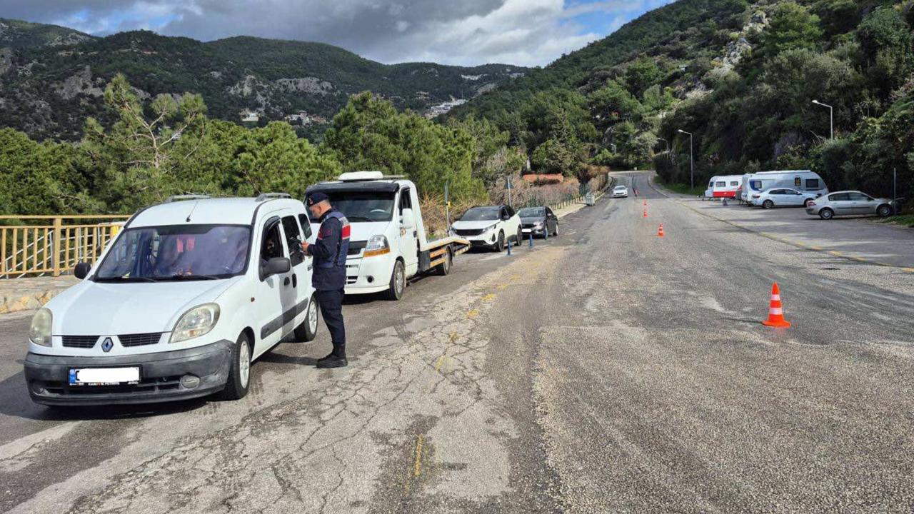 202 sürücünün sürücü belgesi geçici olarak iptal edildi