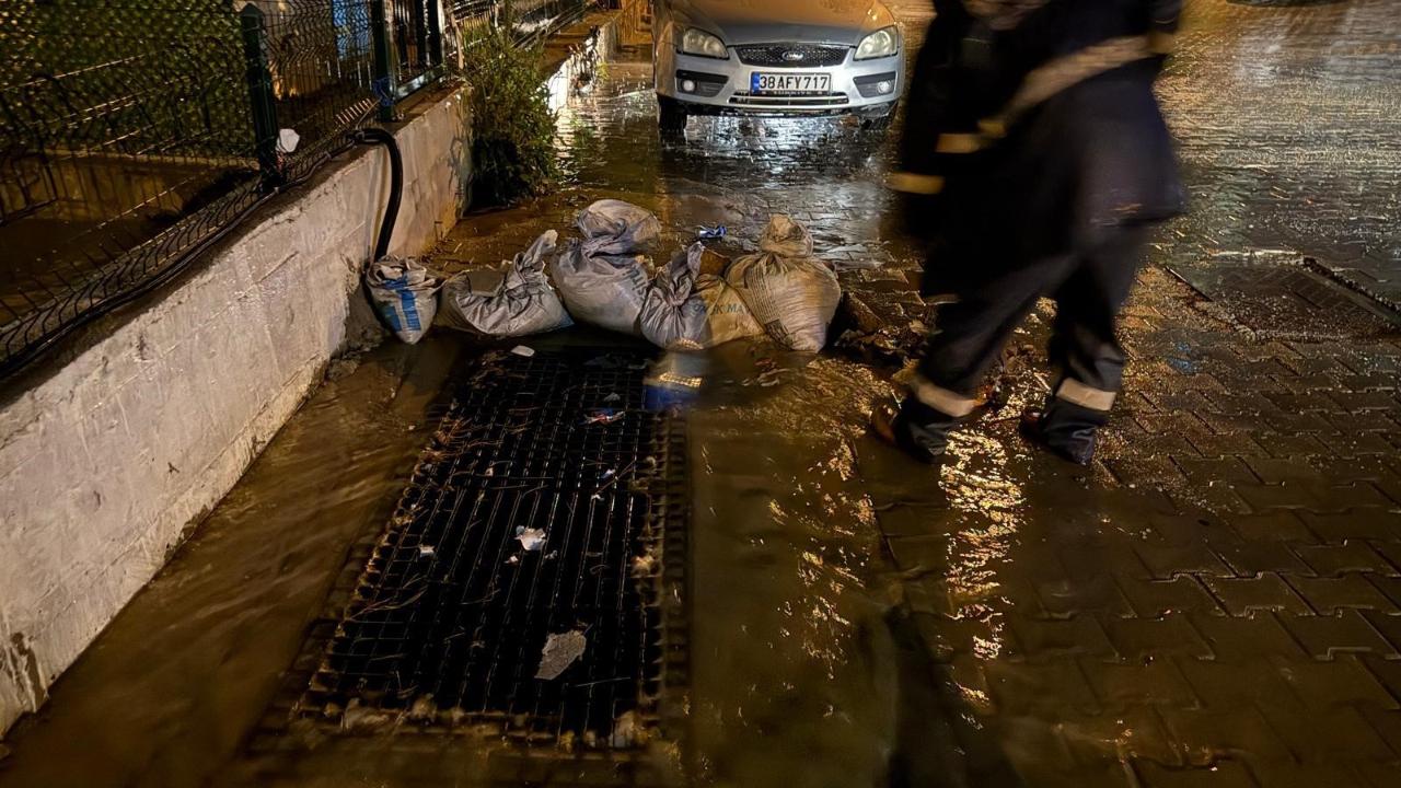 Bodrum’da Sağanak Hayatı Olumsuz Etkiledi