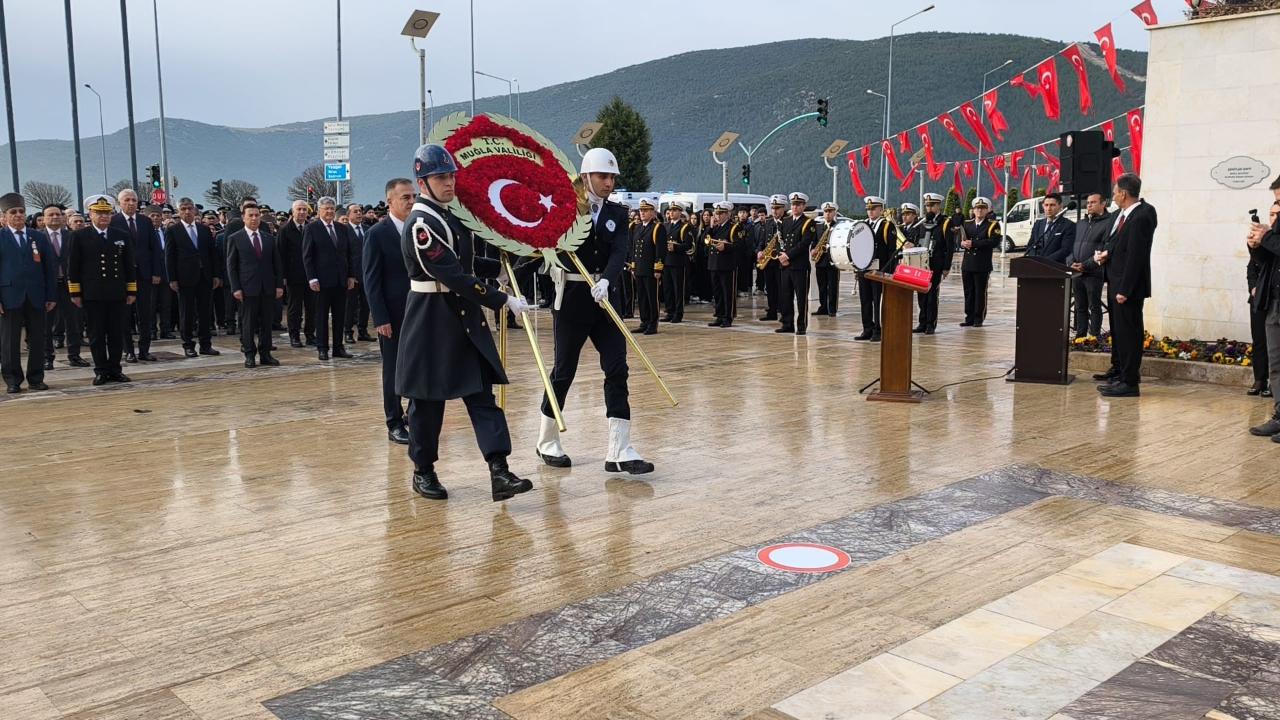 Çanakkale Zaferi’nin 111 yılında şehitler dualarla anıldı