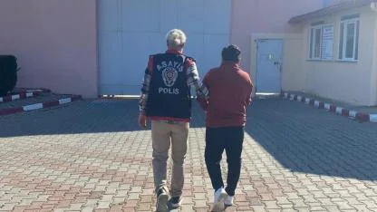 CEZAEVİ FİRARİSİ FETHİYE’DE YAKALANDI