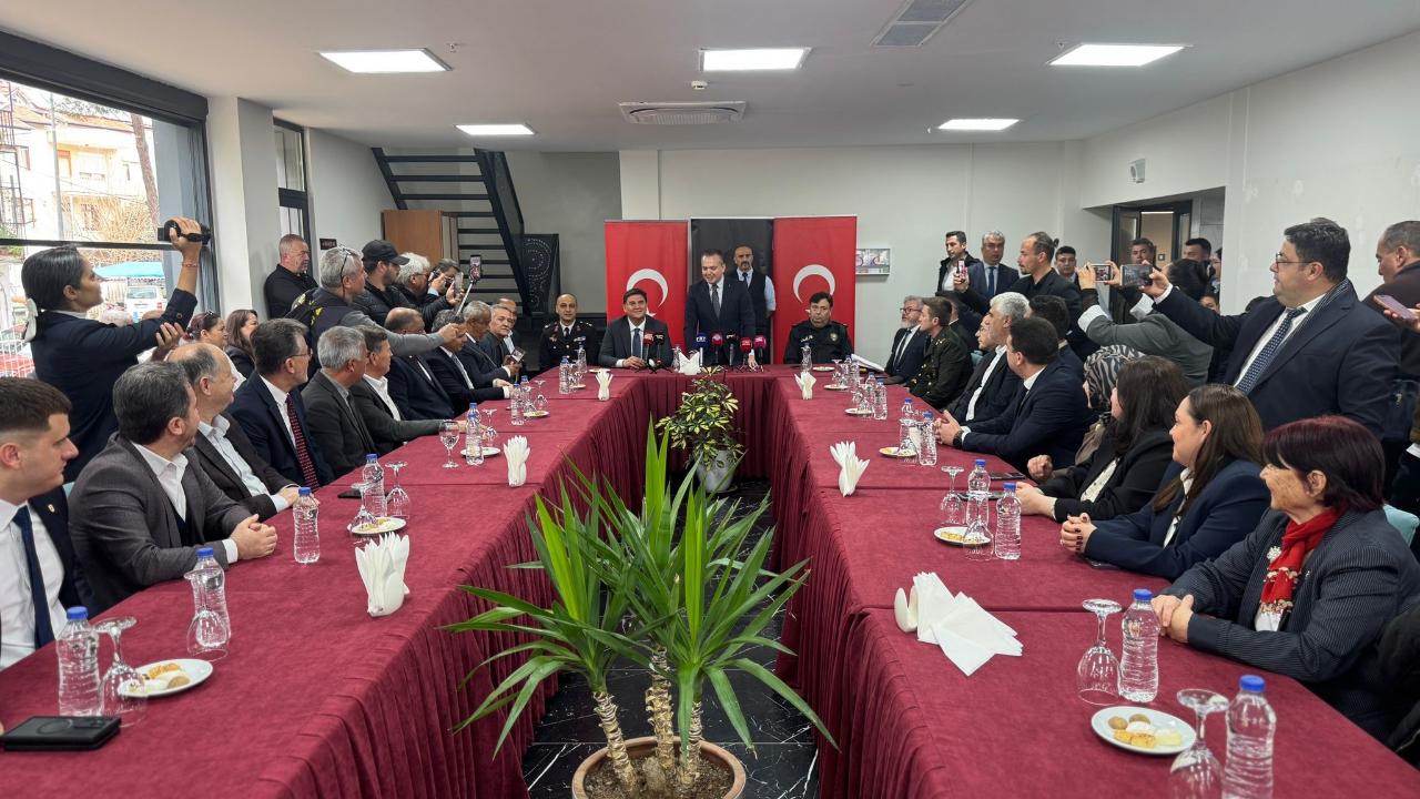 Fethiye protokolü bayram ziyaretlerinde bulundu