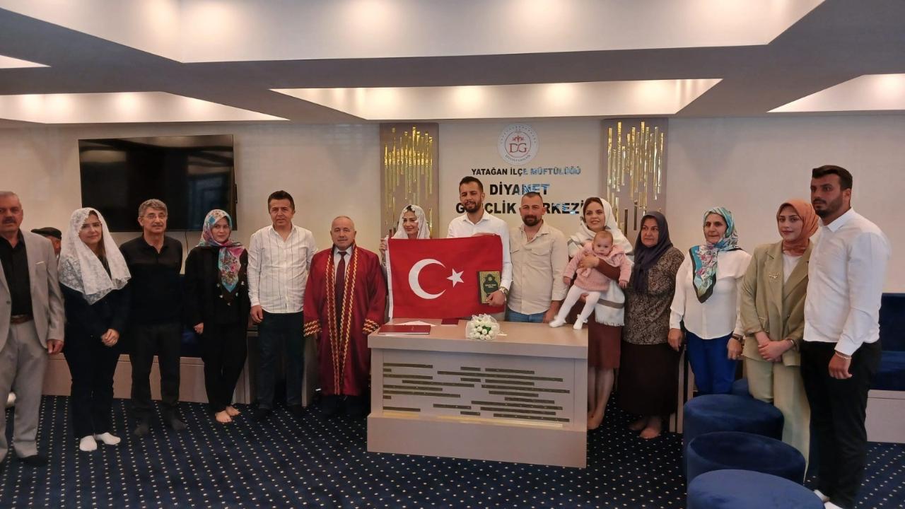 Kadir Gecesi'nde mutluluğa 'evet' dediler