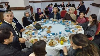 MARMARİS’TE YAŞAYAN KONYALILAR VE KARAMANLILAR İFTARDA BULUŞTU