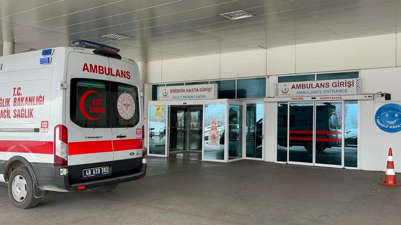 Muğla'da Ramazan topu patlamasında 19 yaşındaki genç ağır yaralandı