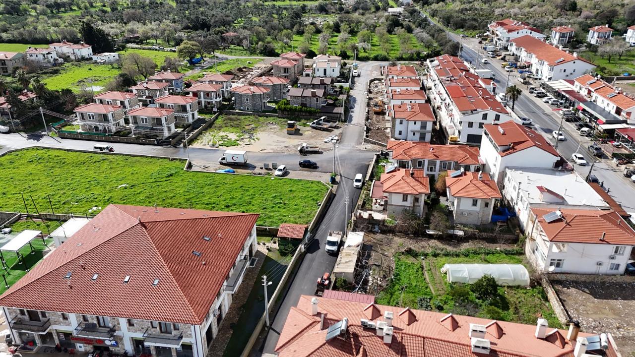 MUĞLA’DA YOL VE ALTYAPI YATIRIMLARI HIZ KESMİYOR