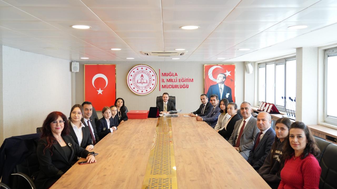 MUĞLALI ÖĞRENCİLER “GENÇ TASARIMLAR” YARIŞMASINDA ÖDÜL ALDI