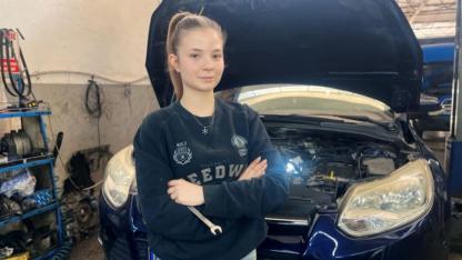 Sanayinin 17 yaşındaki oto tamircisi kadın ustası