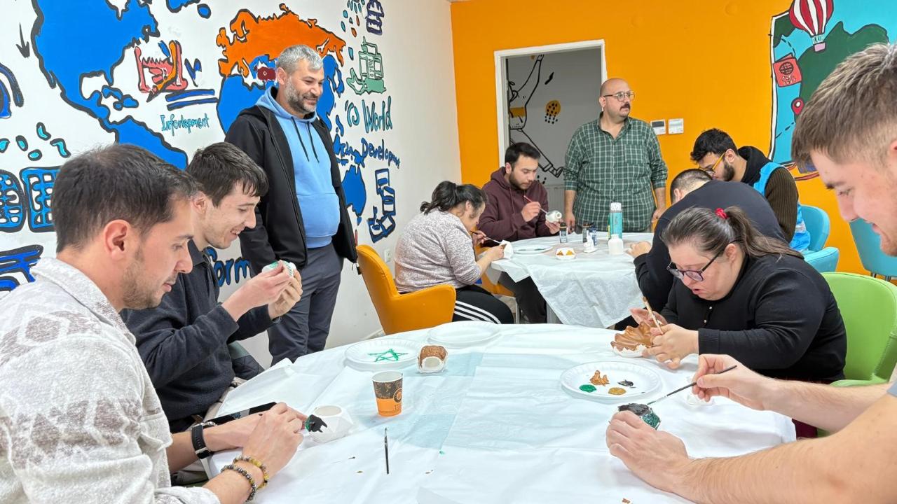 turgutreis’te seramik atölyesi düzenlendi