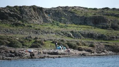 Vatandaşlardan Haremten Koyu’nda temizlik