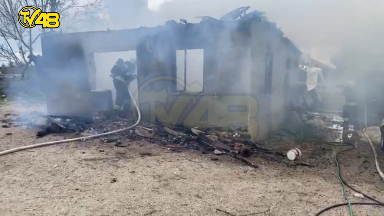 YATAĞAN’DA EV YANGINI! NEDENİ HENÜZ BELİRLENEMEDİ