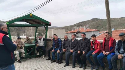 Afyonkarahisar’da çiftçi buluşmaları devam ediyor