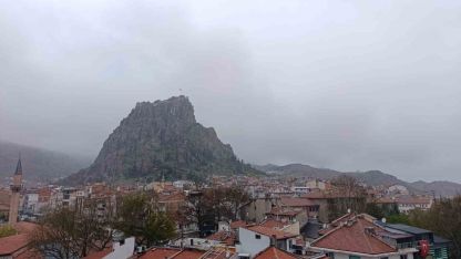 Afyonkarahisar’da yağmur etkili oldu