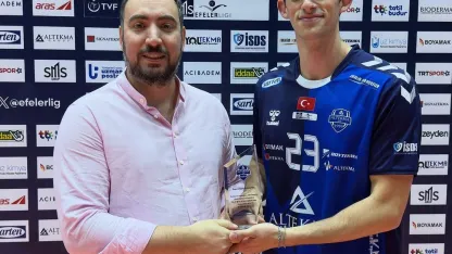 Altekma, 7 oyuncusuyla yollarını ayırdı