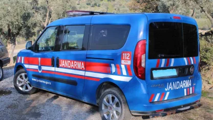 Aydın’da bir kişi ağaca asılı halde bulundu