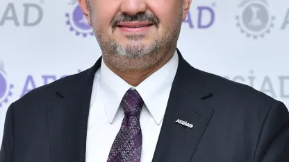 Başkan Sayın 1 Mayıs’ı kutladı