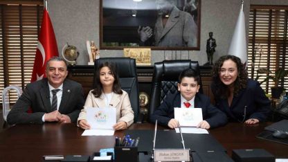 Başkan Şimşek 23 Nisan’ı çocuklarla beraber geçirdi