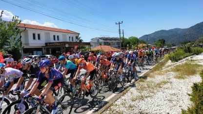 Bisikletçilere Köyceğiz’de alkışlı destek