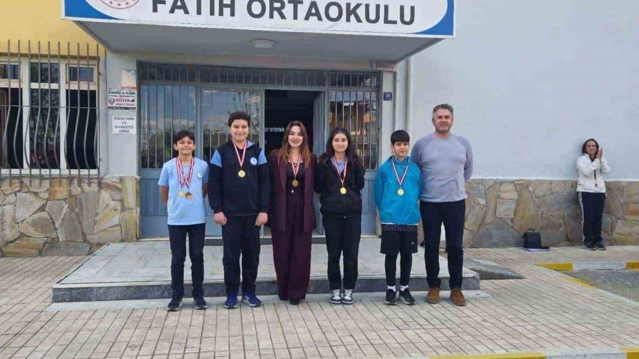 Bozdoğanlı öğrencilerden Türkiye ikinciliği